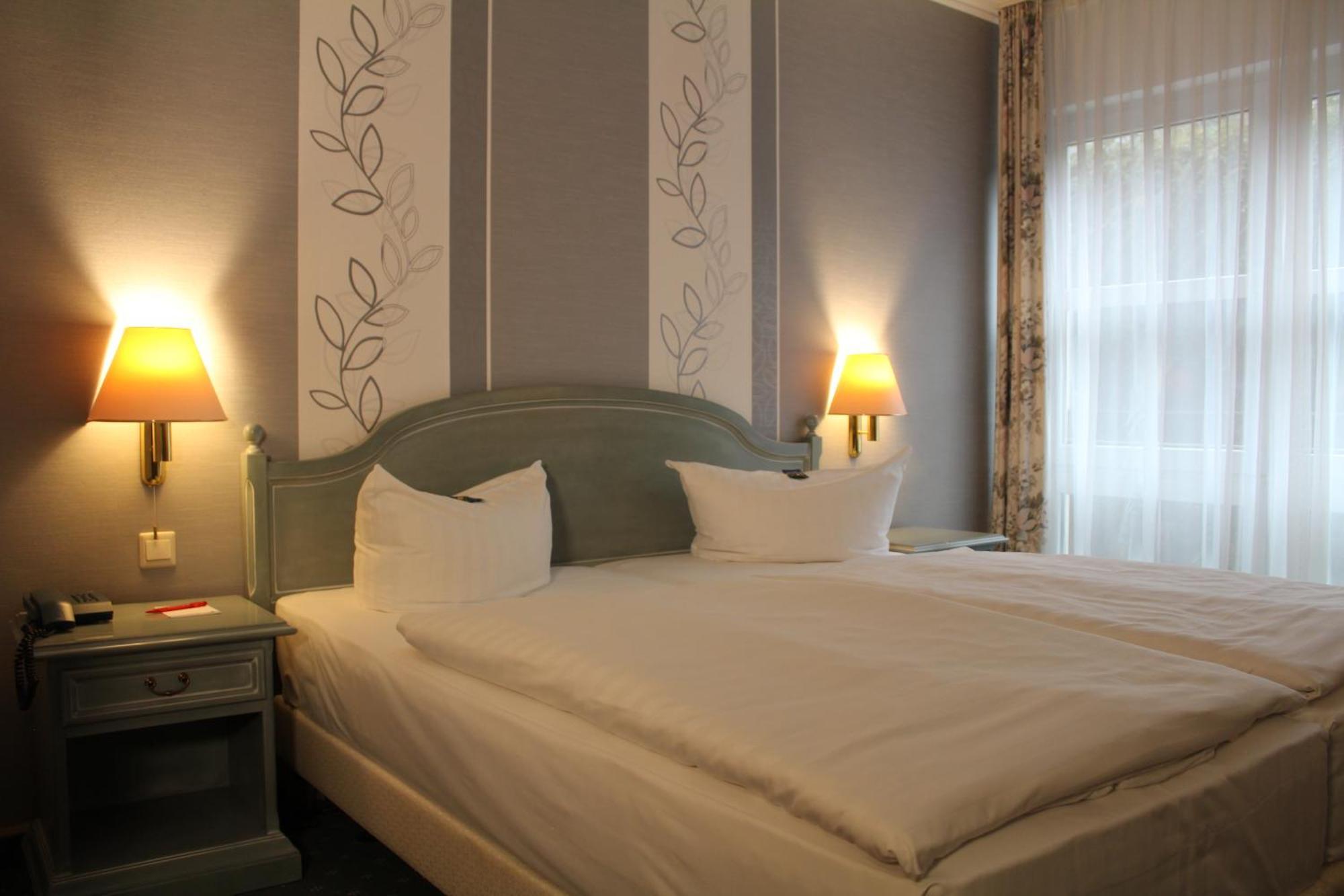 Economy Doppelzimmer mit eingeschränkter Aussicht,1219343587:JPEG